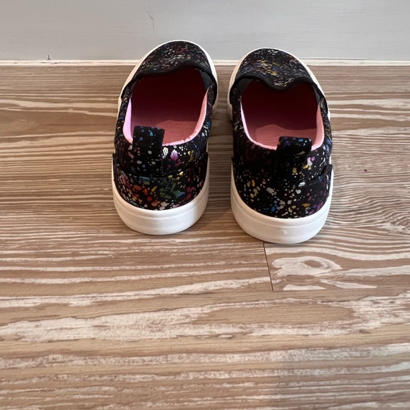 Cat & Jack girls slip on shoe 2 PAIR! Never worn - Picture 3 of 8